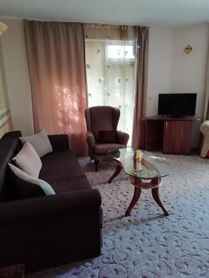 Art Guest House Orchidea Pomorie Exterior foto